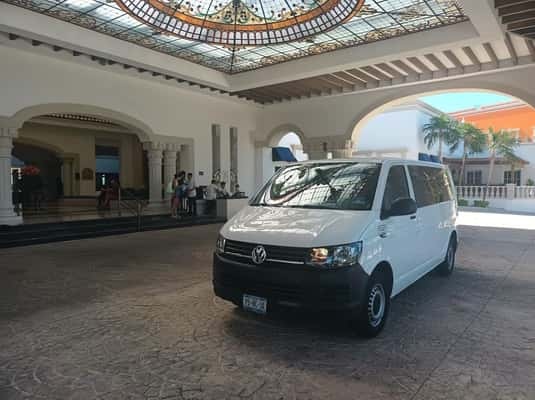 Cancún a Chiquilá (Holbox) traslado privado en furgoneta