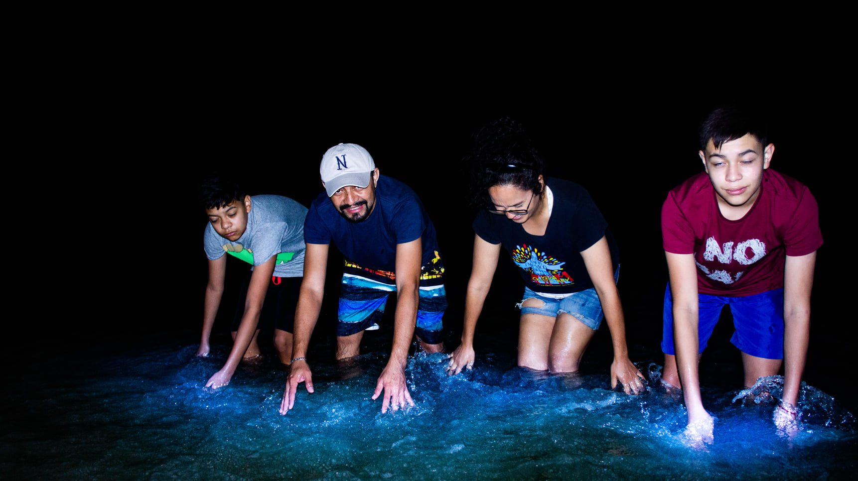 holbox bioluminiscencia tour
